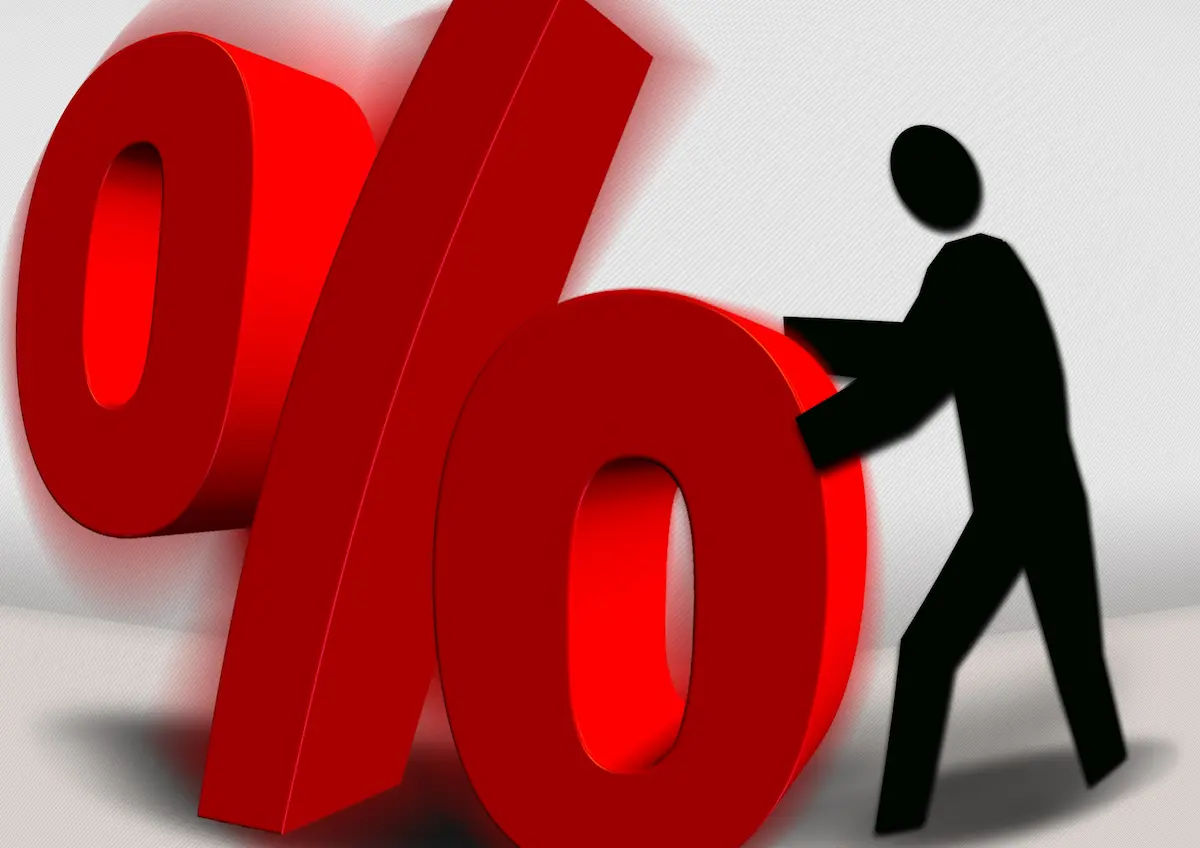 How to Calculate Percentages Easily — Math article cover image
